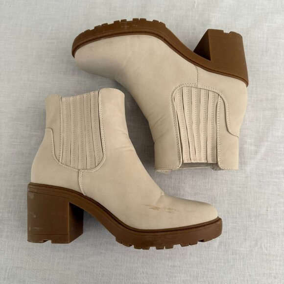 JustFab Maeve Water-Resistant Beige Ankle Boots Size 8.5 Chunky Heel Elastic - Picture 5 of 12
